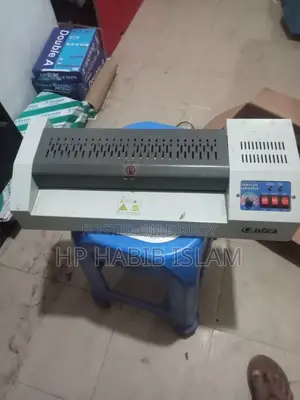 Laminating Machine