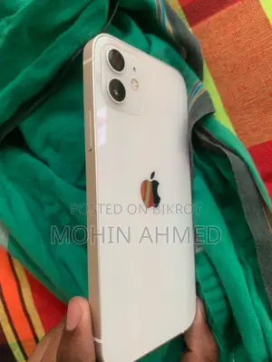 Apple iPhone 12 (Used)