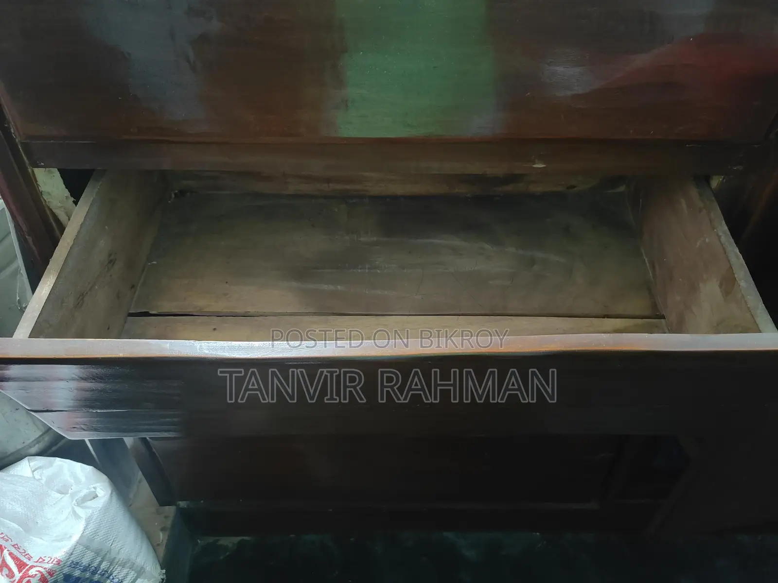 Wooden Wardrobe For Sale Location: Badurtala, Bogura