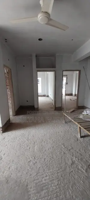 3 Bed, 3 Bath Flat For Sale