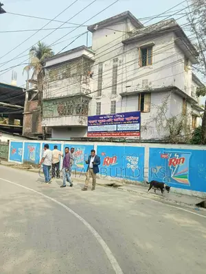 ল্যান্ড শেয়ারের মাধ্যমে লাক্সারিয়াস এ্যাপার্টমেন্ট।
