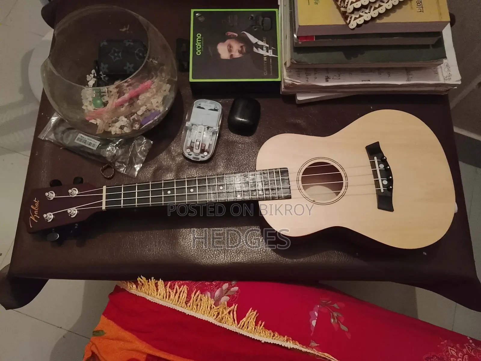 Ukulele for sale (Used for 2 days only)