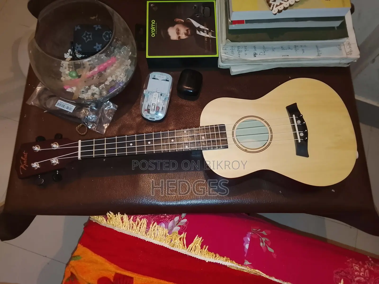 Ukulele for sale (Used for 2 days only)