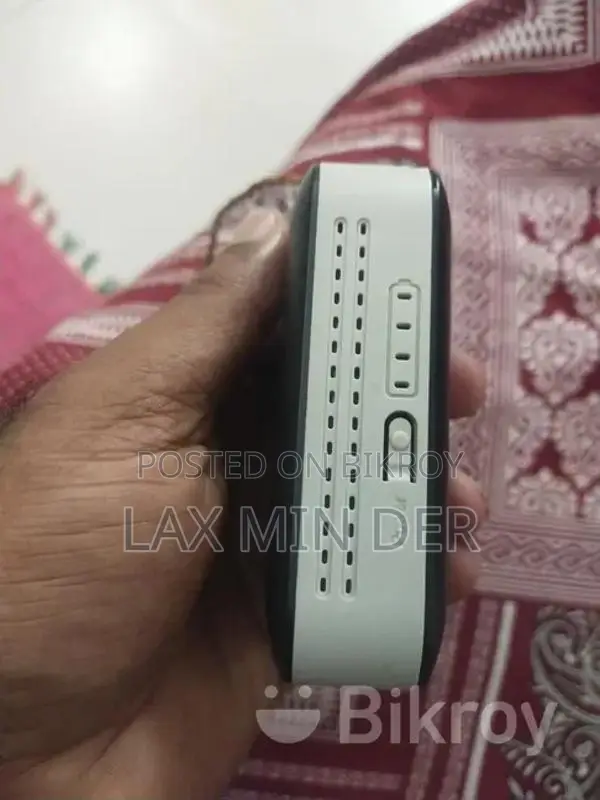 Power bank and pocket router combo sale