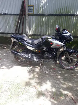 Hero CBZ Xtrem 2012