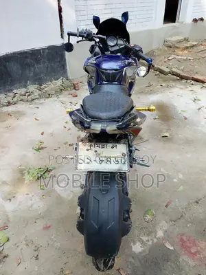 Bajaj Pulsar AS . 2016