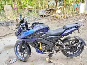 Bajaj Pulsar AS . 2016