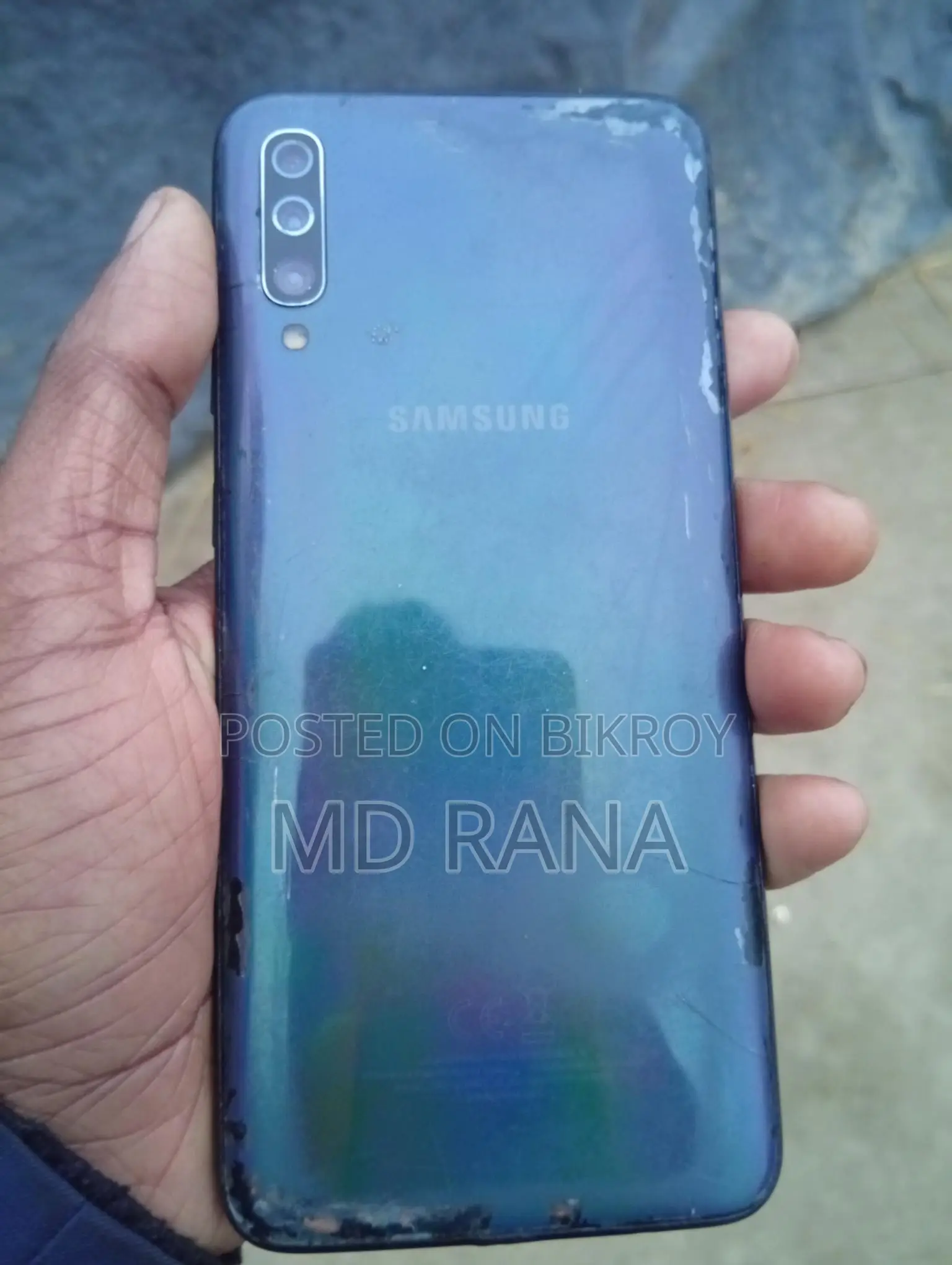 Samsung Galaxy A70 (Used)