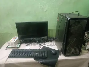 বিক্রয়ের জন্য ডেস্কটপ কম্পিউটার