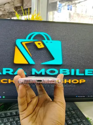 Samsung Galaxy S21 (Used)