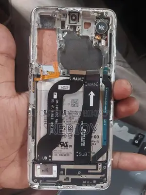 Samsung Galaxy S21 FE display