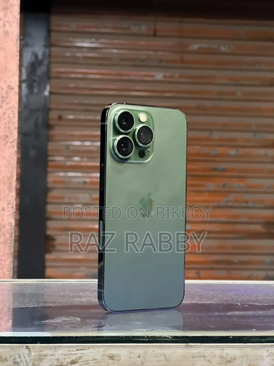 Apple iPhone 13 Pro special edition 128 (Used)