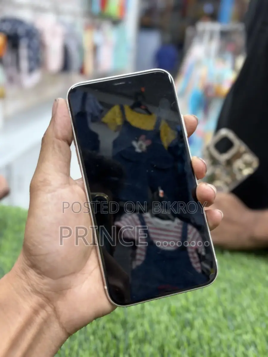 Apple iPhone 11 Untach all okk (Used)