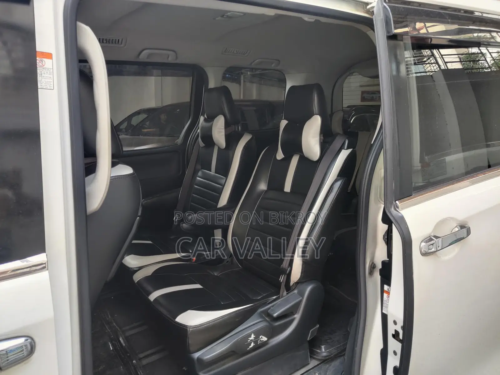 Toyota Noah 2018