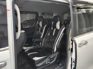 Toyota Noah 2018