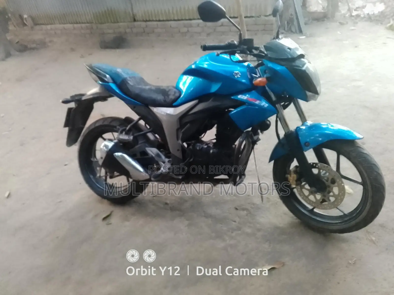 Suzuki Gixxer 2015
