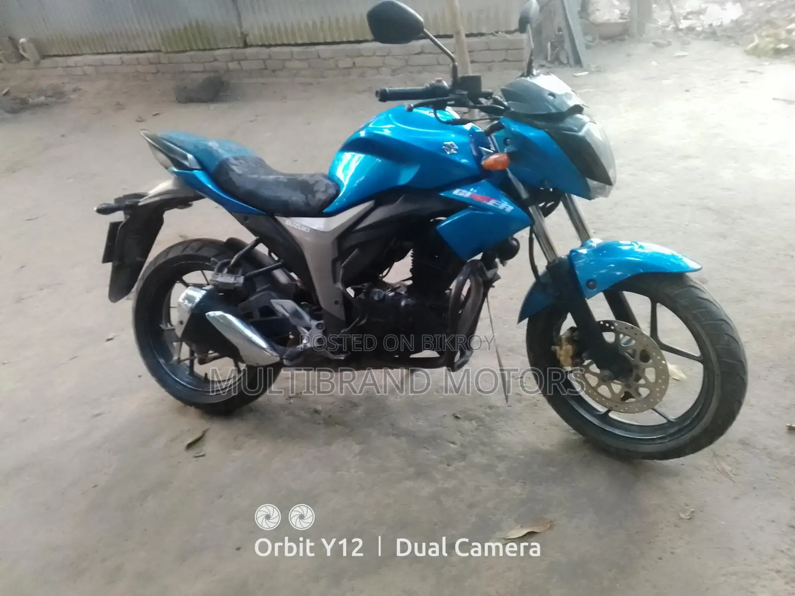 Suzuki Gixxer 2015