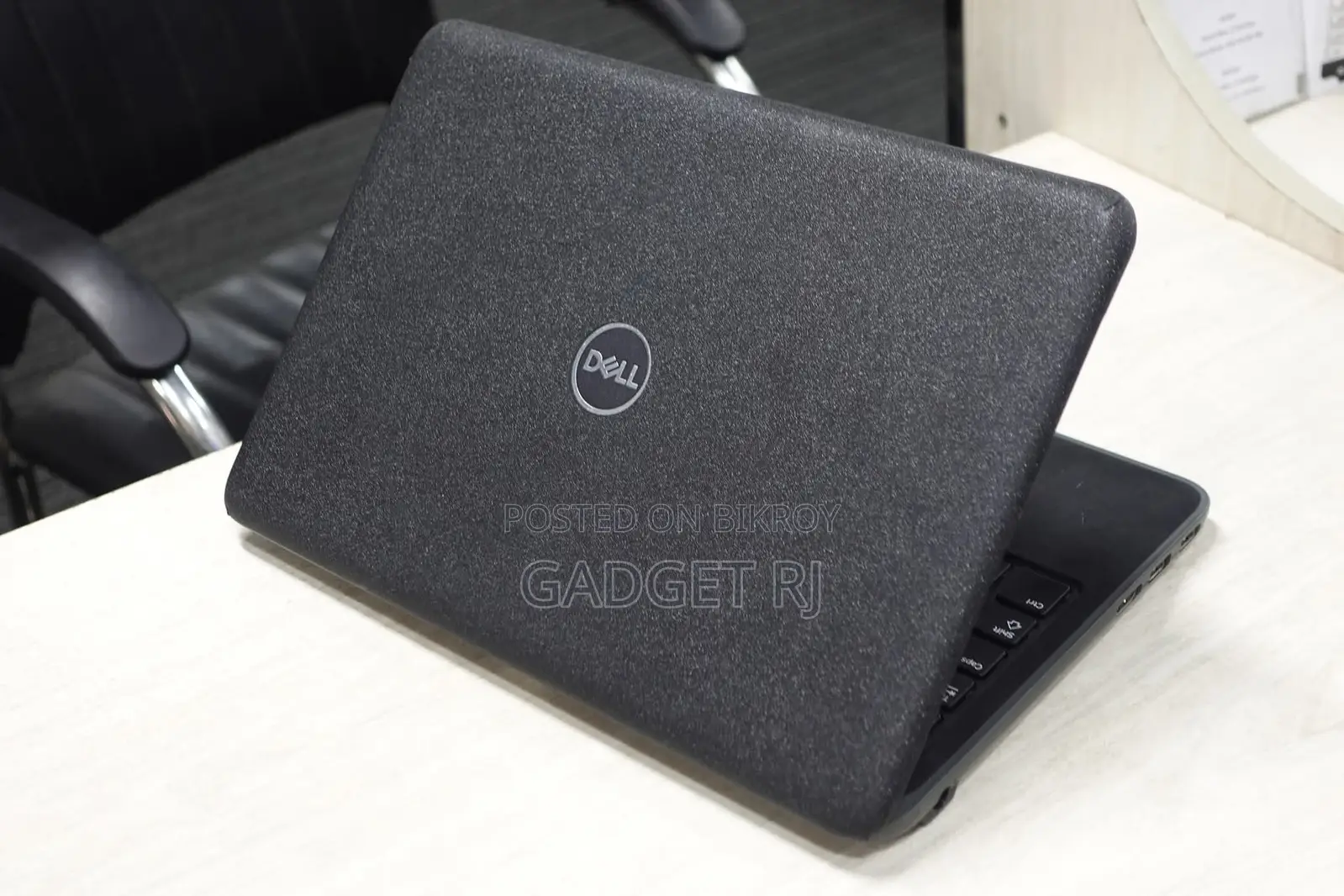 DELL Latitude 3190