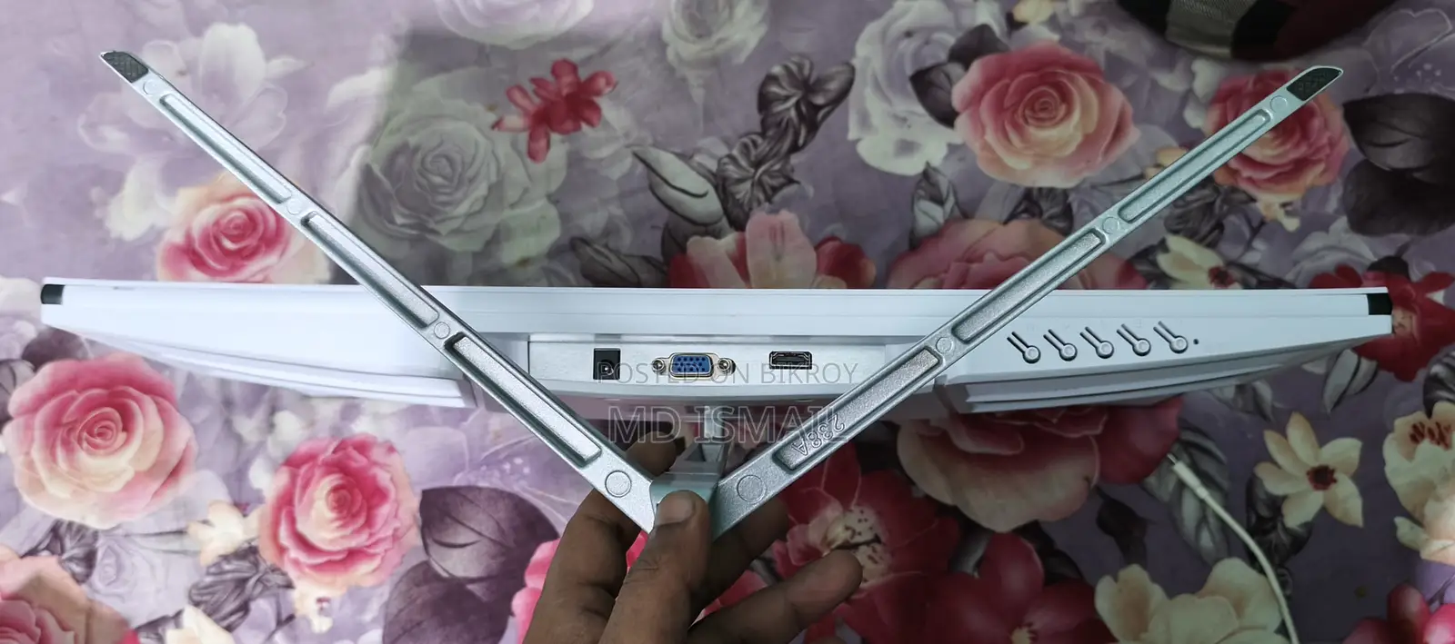 Gigasonic 22" Monitor