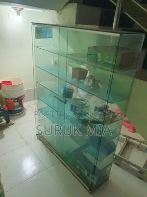 Glass Showcase for Sale (4ft x 3.5ft)