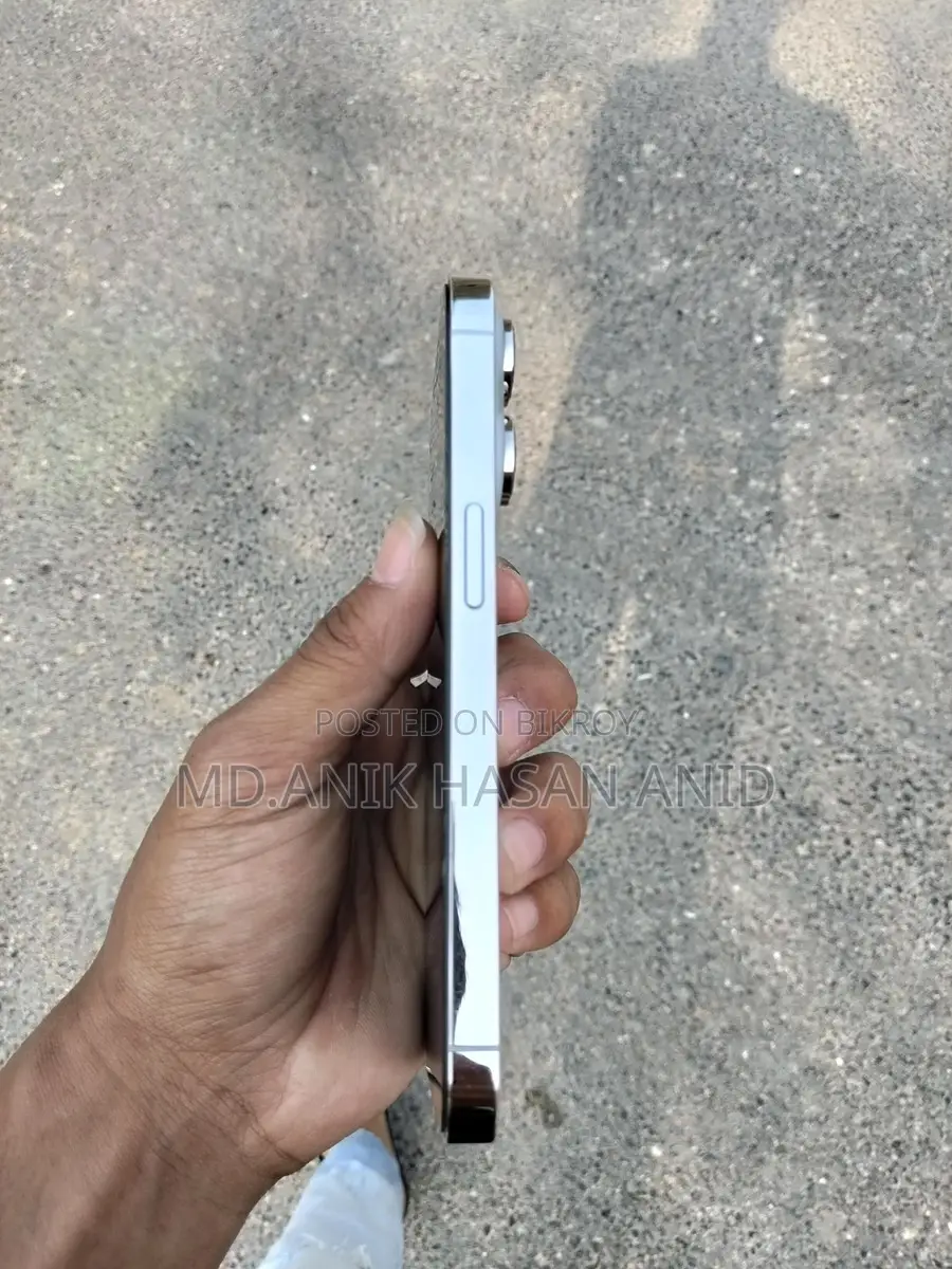 Apple iPhone 14 Pro (Used)