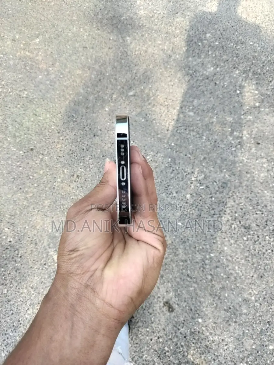 Apple iPhone 14 Pro (Used)
