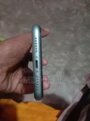 Apple iPhone 11 (Used)