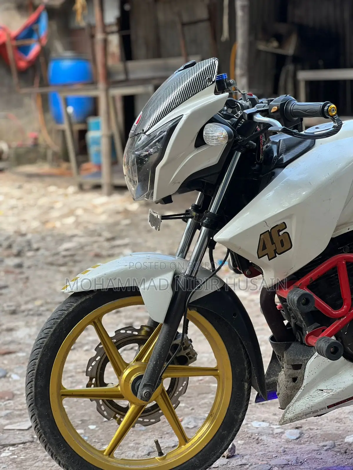 TVS Apache RTR . 2016