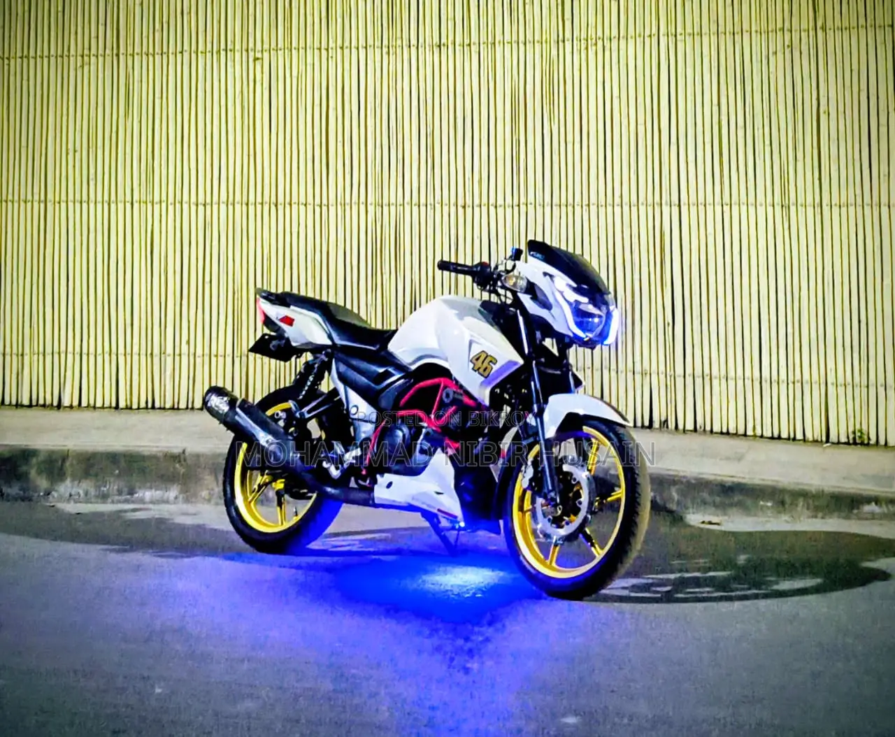TVS Apache RTR . 2016