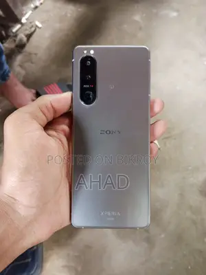 Sony Xperia 5 Mark 3 . (Used)