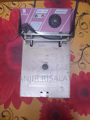 রেস্টুরেন্টের জিনিসপত্র