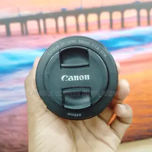Canon 50mm STM f1.8 LENS