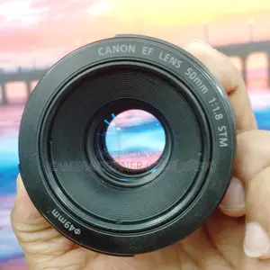 Canon 50mm STM f1.8 LENS