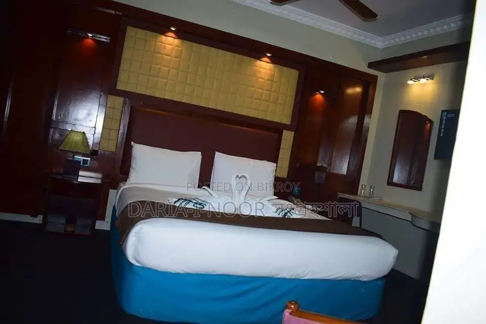 কক্সবাজার লাবনী বিচ সংলগ্ন Three Star Hotel বিক্রি