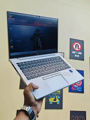 Laptop HP EliteBook 840 G8 8GB Intel Core I5 SSD 256GB