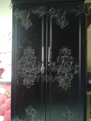 Almirah in fresh condition. Just like new.
