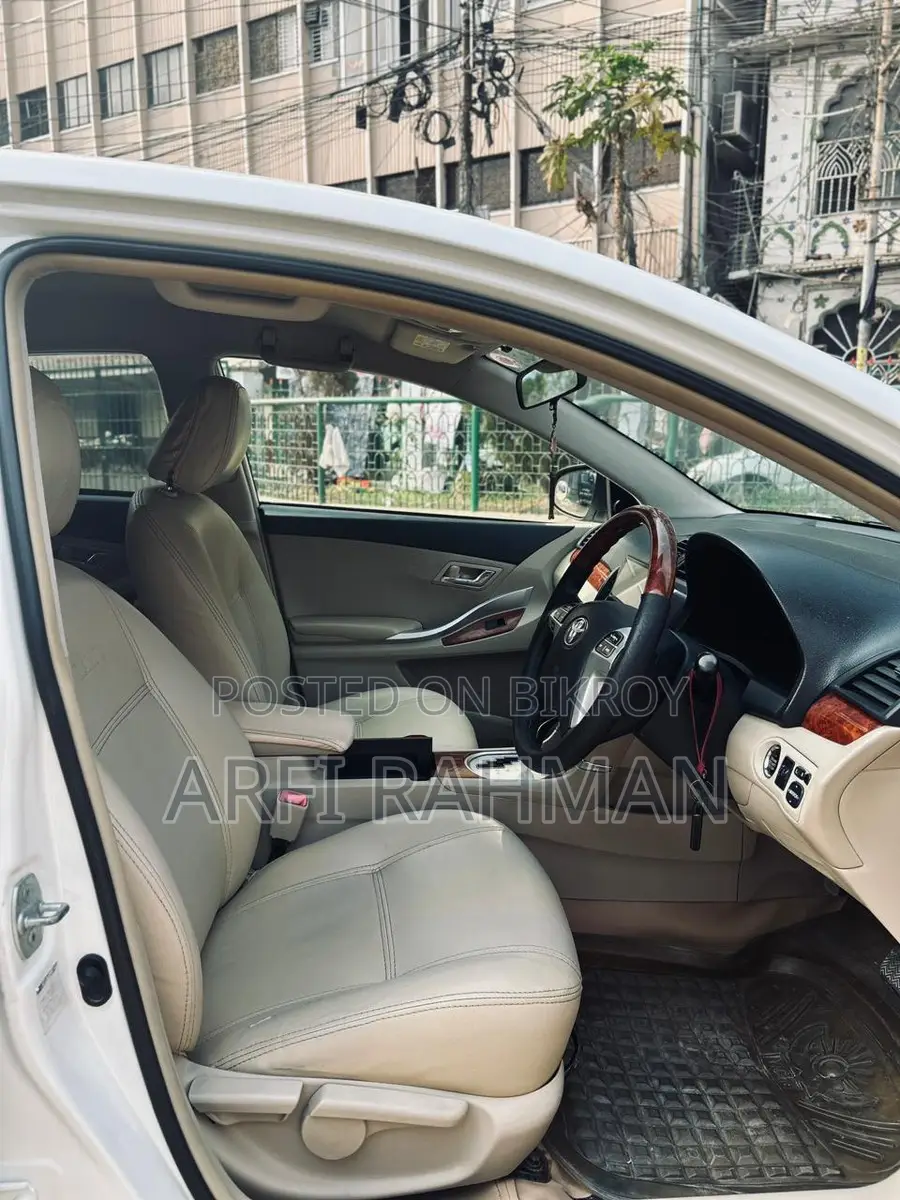 Toyota Premio FL 2014