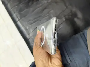 Samsung Galaxy S21 (Used)