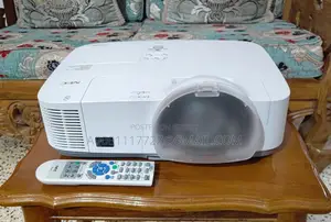 NEC M350XS Short Throw DLP Projector Made In Japan