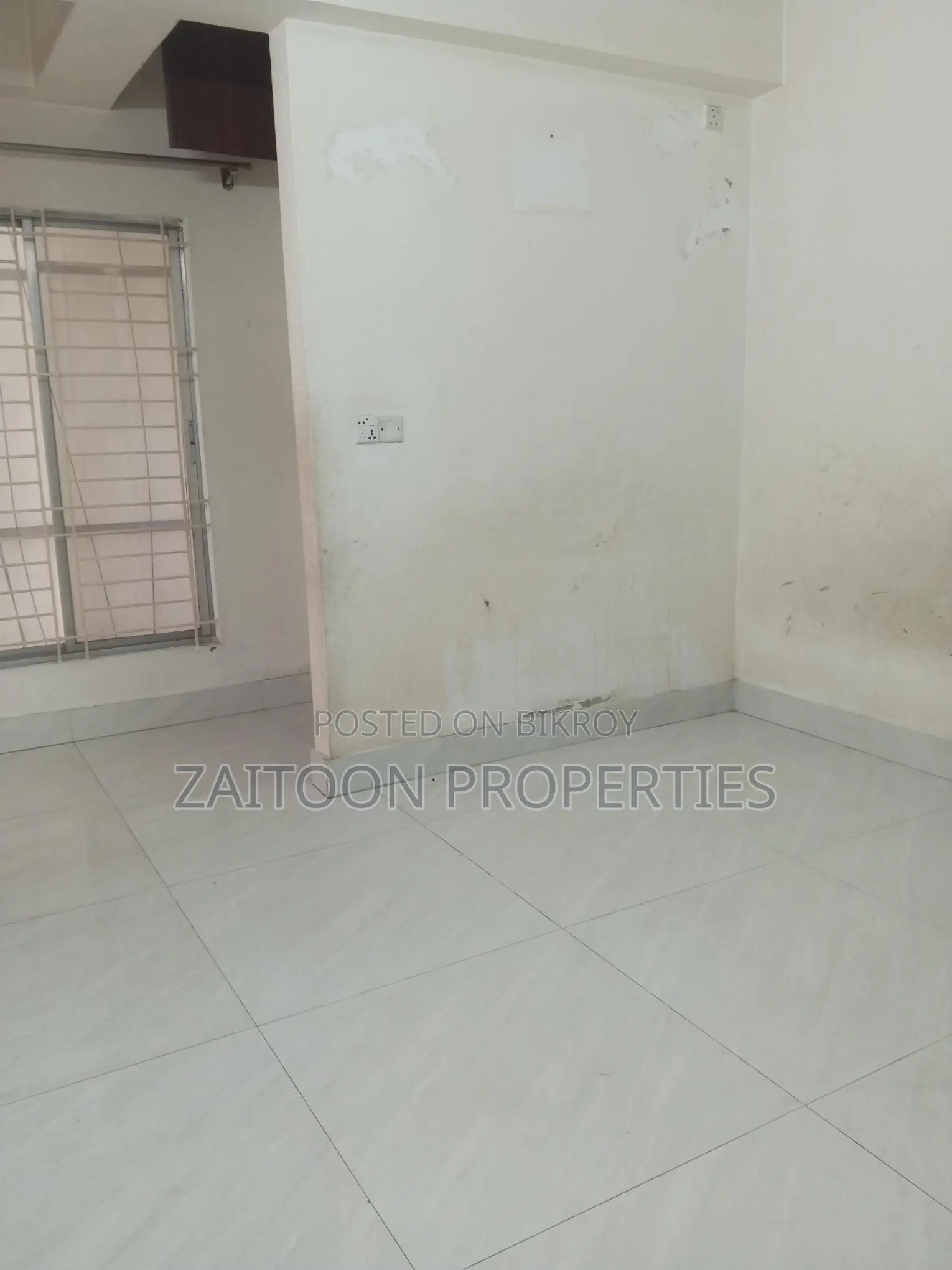 Attractive Flat for Sale in Chanmia Housing