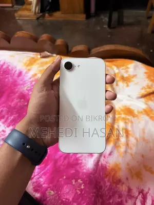 Apple iPhone 16e (Used)