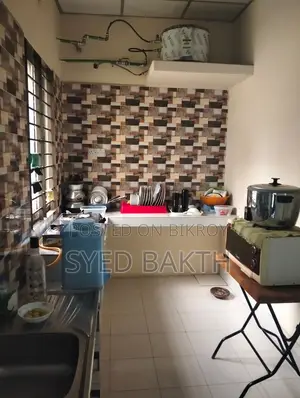 Furnished studio flat..