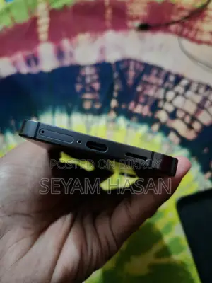 Samsung Galaxy S24 (ব্যবহৃত)