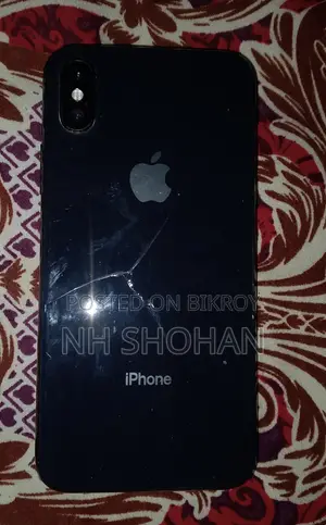 Apple iPhone X . (Used)