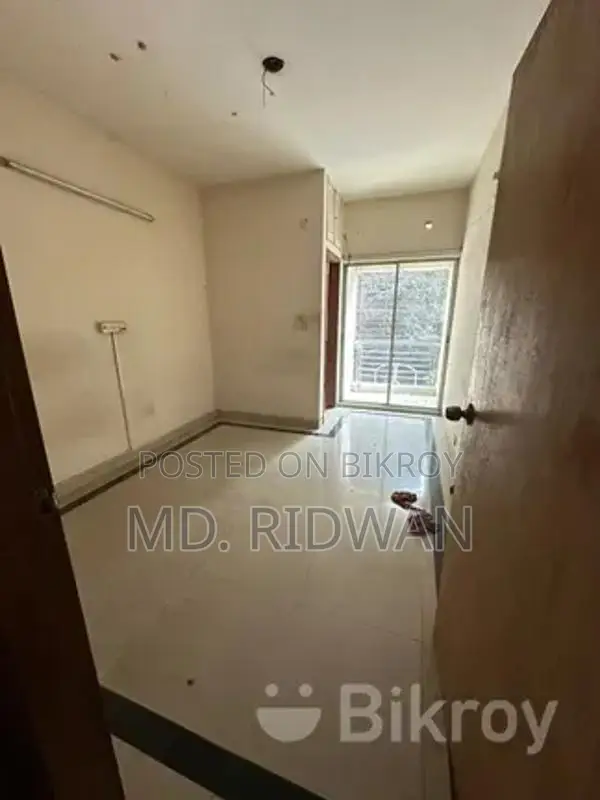 Urgent Flat Sale in Uttara, Sector 10