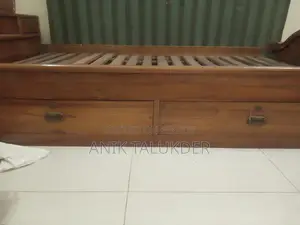 ড্রয়ারসহ পিওর সেগুন কাঠের লাক্সারি বক্স বেড(৭'৬ X ৪'৬)- সুপার কন্ডিশন!