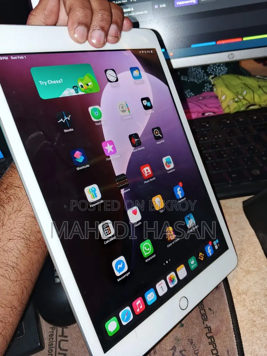 Apple i pad 7gen wifi128gb (Used)