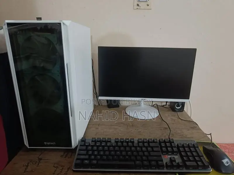 Desktop for sale