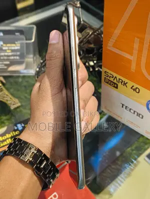 Tecno Spark 40 Pro+ 8/256 (ব্যবহৃত)