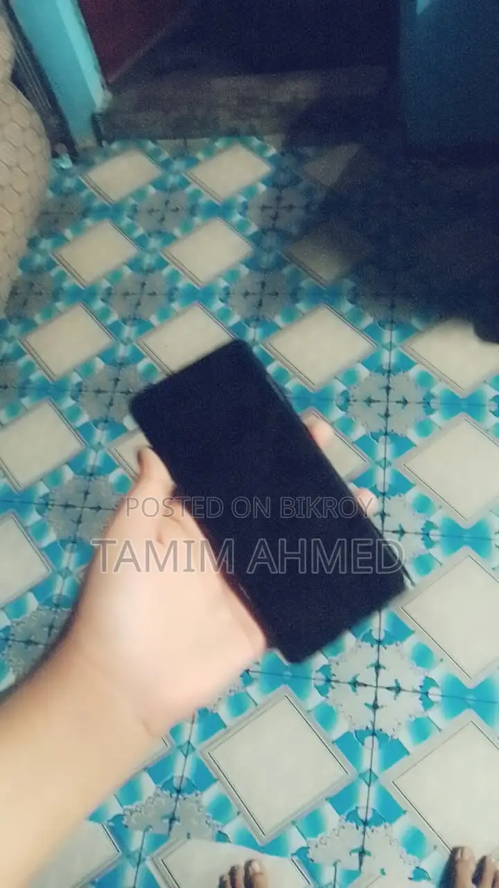 Samsung Galaxy S21 FE 5G . (Used)